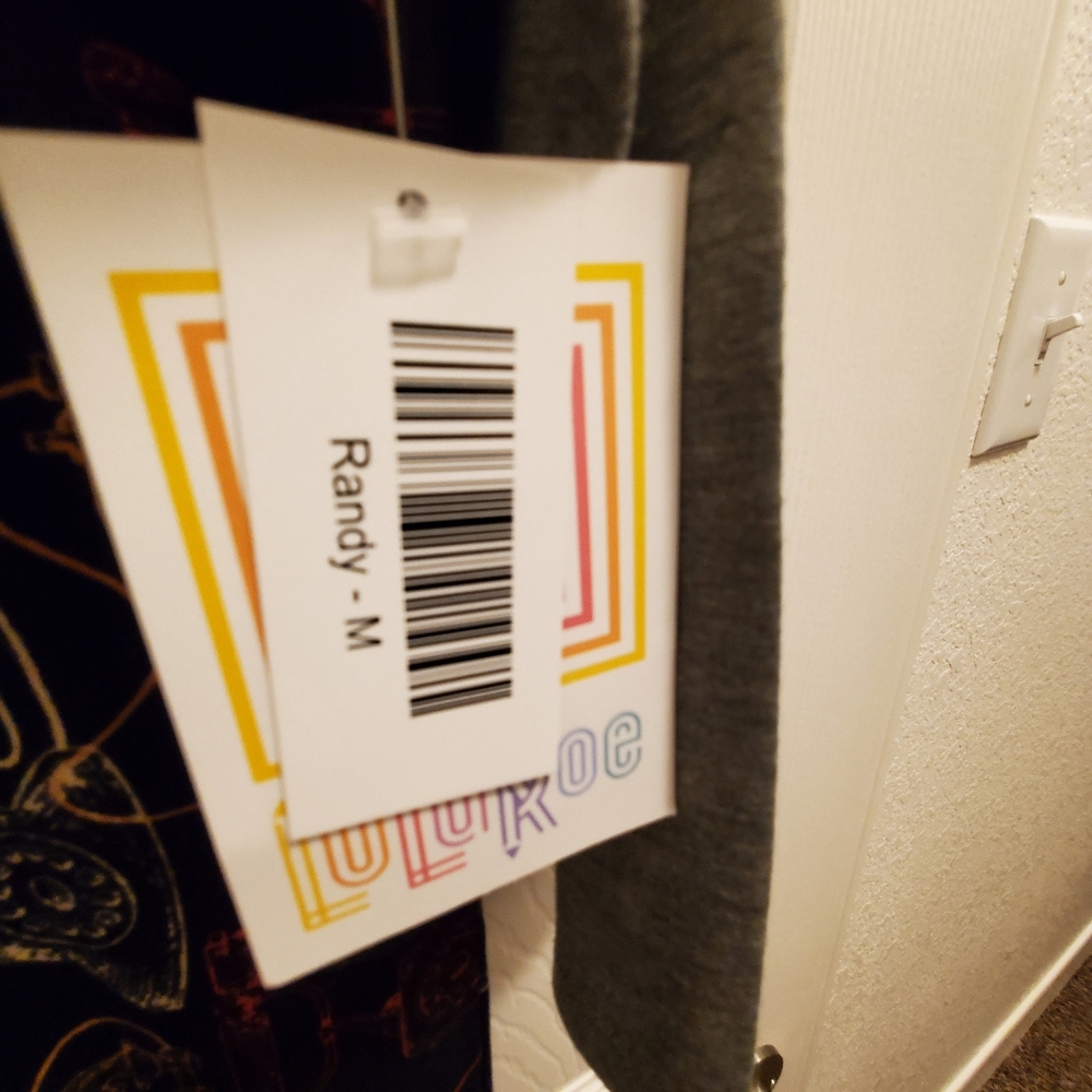 *NWT Lularoe Randy* - Picture 4 of 4